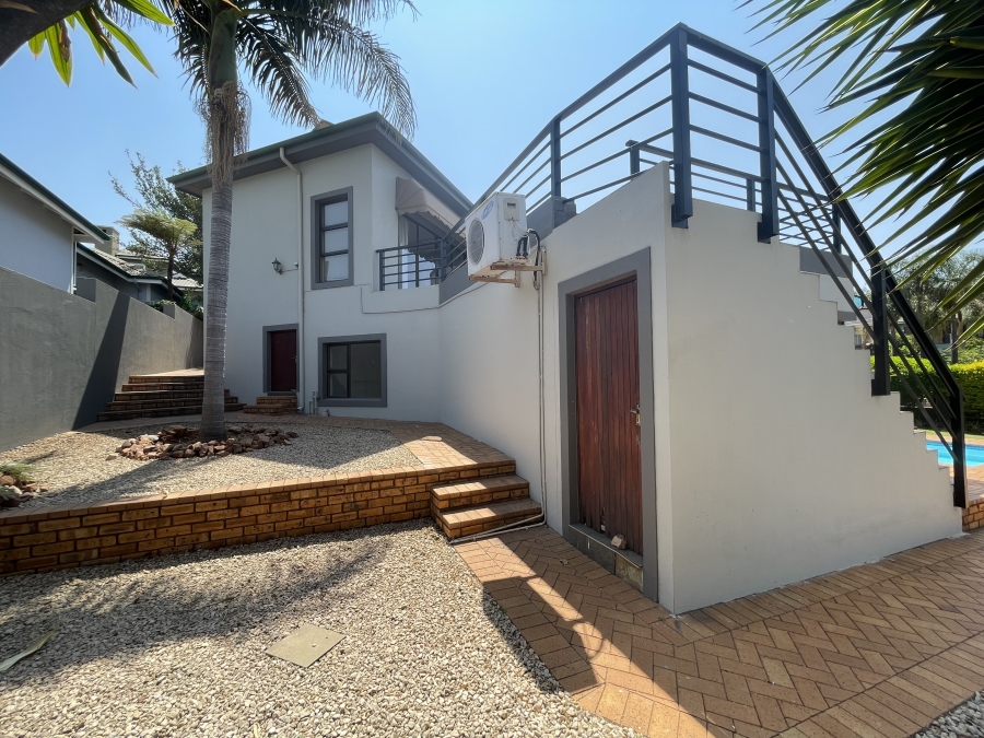 To Let 4 Bedroom Property for Rent in Caribbean Beach Club North West